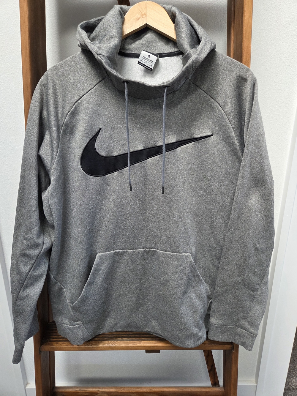 Nike Gray Therma Fit Pullover Hoodie with Black Swoosh